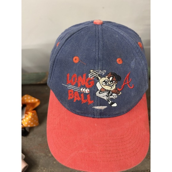 Vintage Atlanta Braves Hat With Taz Looney Tunes 1997 - Picture 2 of 8